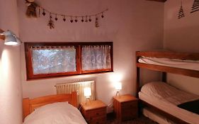 Appartement Spacieux 8 Pers Avec Cheminee, Parking Et Vue Montagne - Fr-1-241-250